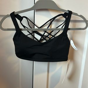 Lululemon Free To Be *Wild